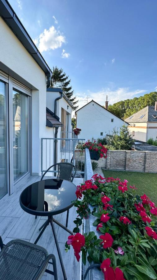 Linden Apartman 106 - Adults Only *
